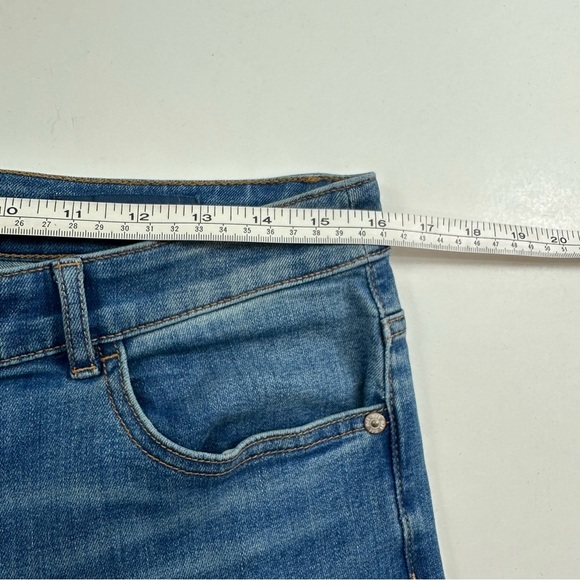 J. Jill Denim Block Island Wash High Rise Full Leg Straight Jeans Women 10P Blue - Picture 6 of 9